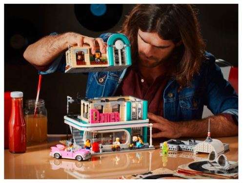 LEGO 10260 Creator Expert Downtown Diner (Discontinued by Manufacturer)