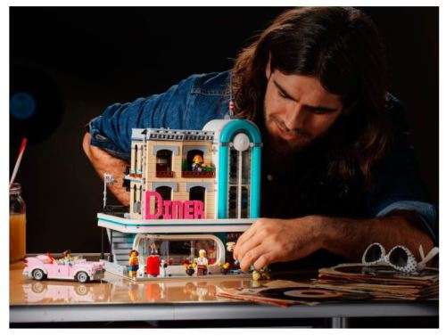 LEGO 10260 Creator Expert Downtown Diner (Discontinued by Manufacturer)