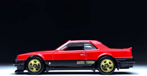 Hot Wheels `82 Nissan Skyline R30