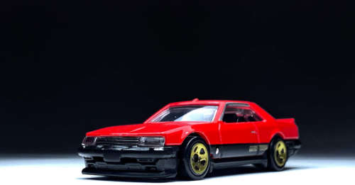 Hot Wheels `82 Nissan Skyline R30