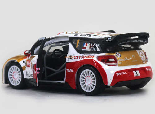 Bburago 1/32 Scale Rally Car - 2013 Citroen Total World Rally Team Sebastien Loeb