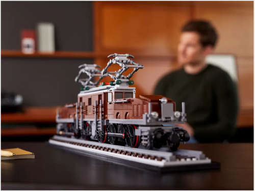 LEGO 10277 Crocodile Locomotive (Discontinued by Manufacturer 2020)