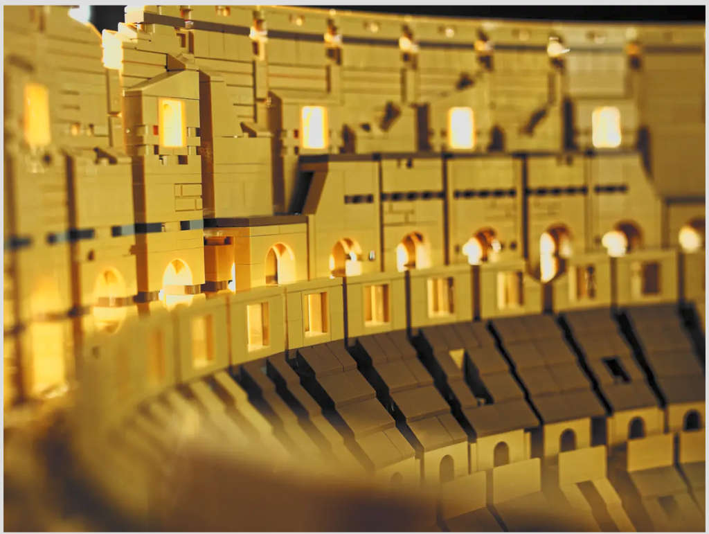 LEGO 10276 Colosseum (Discontinued by Manufacturer 2020) Very Rare