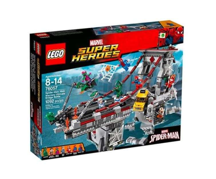 LEGO 76057 Marvel Super Heroes Spider-Man (Discontinued by Manufacturer 2016) Very Rare