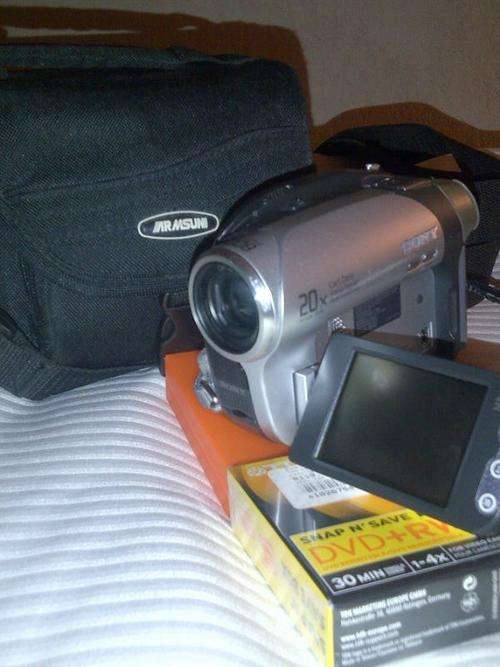 Sony Handycam DCR-DVD653E PAL