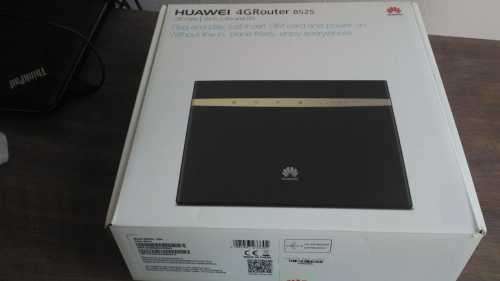 Huawei B525 Router (Boxed)