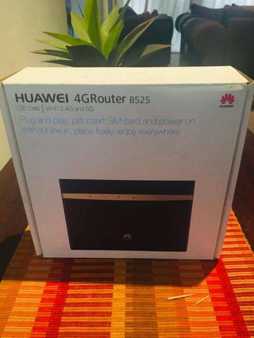 Huawei B525 Router (Boxed - Price / Each)