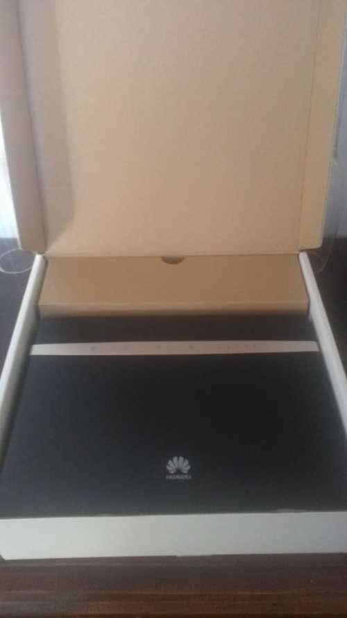 Huawei B525 Router (Boxed - Price / Each)