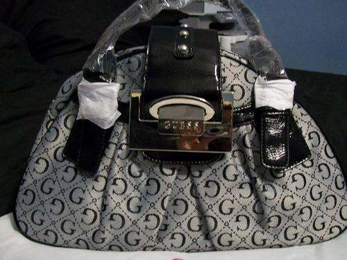 Guess Handbag(Black Designer Guess Handbag)