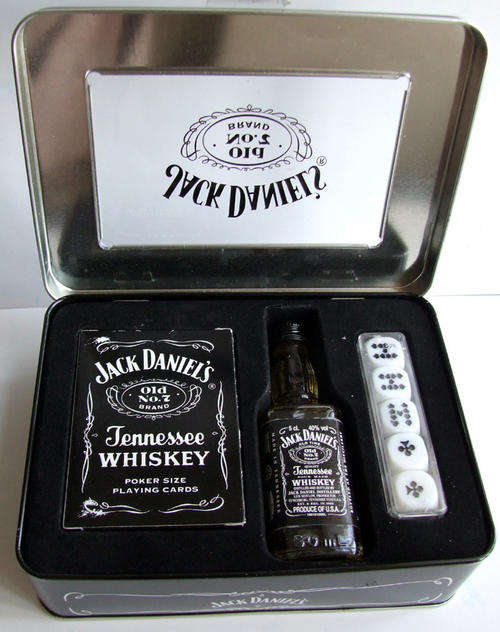 JACK DANIELS COLLECTORS POKER DICE SET WITH MINIATURE BOTTLE IN A TIN