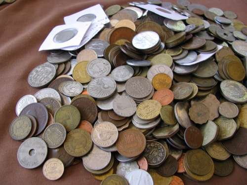 750 WORLD COINS FOR THE BEGINNER