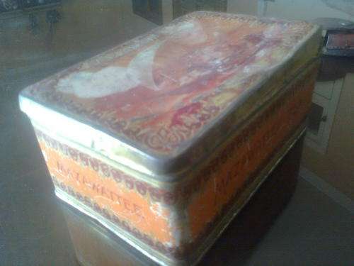 VERY OLD MAZAWATTEE TEA TIN