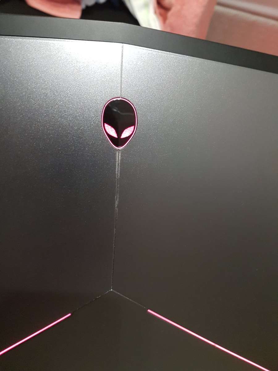 Alienware 15 -Good condition. GTX 980 4Gb, 8Gb RAM, 128 Gb SSD, Gaming laptop, dell, ultra fps