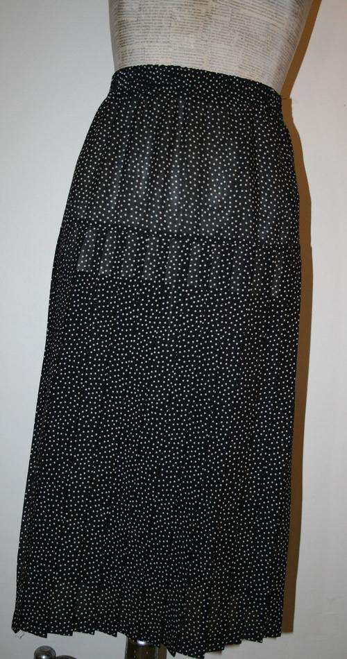 Vintage Black Polka Dot High Waist Chiffon Pleated Skirt
