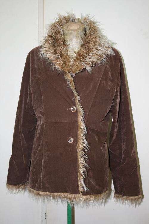 Vintage Chocolate Shaggy Coat Size:Oversized M