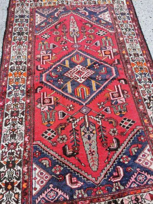 BARGAIN LOCKDOWN SALE - PERSIAN QASHQAI CARPET