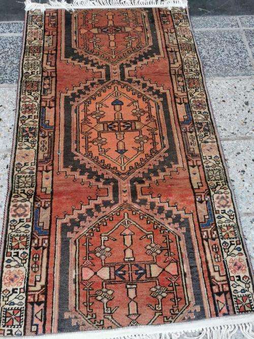 BARGAIN LOCKDOWN SALE - FINE PERSIAN QARAVAN CARPET