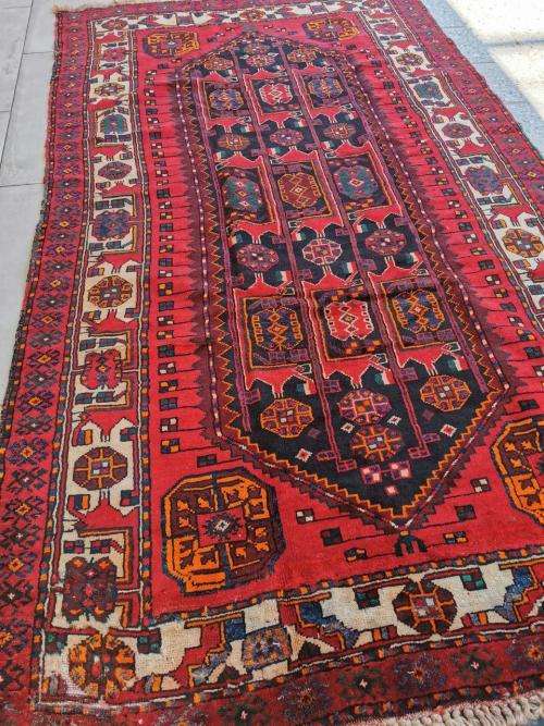 LOCKDOWN CLEARANCE SALE - PERSIAN LORESTAN CARPET