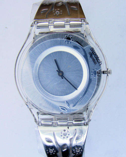Swatch Ladies SFK280G in original box - No Reserve!!!