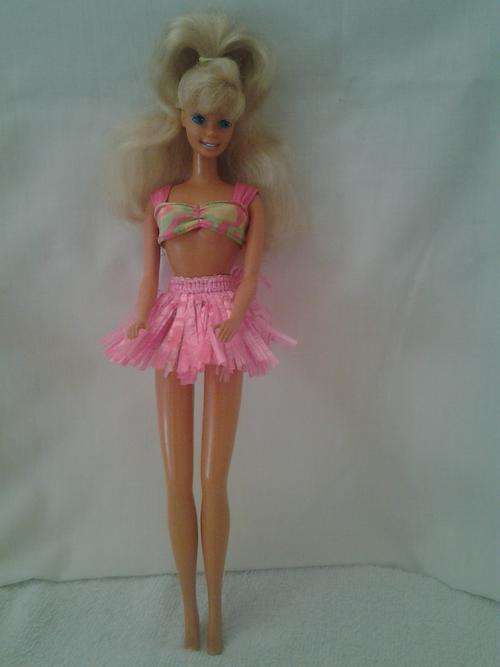 Hawain Barbie