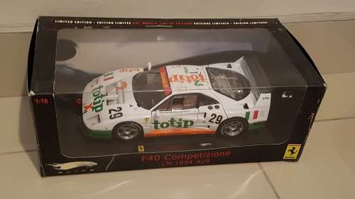 1:18 Hot Wheels Elite Ferrari F40 LM #29