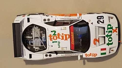 1:18 Hot Wheels Elite Ferrari F40 LM #29