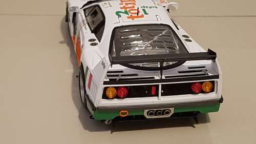 1:18 Hot Wheels Elite Ferrari F40 LM #29