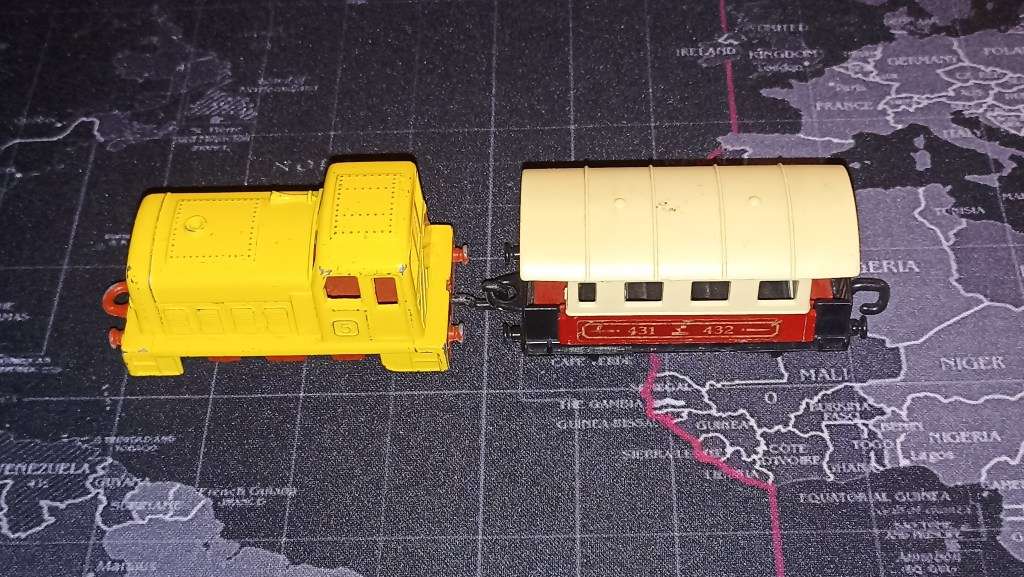 Matchbox Lesney 1978 Shunter and Passenger Coach Train Set. Playworn
