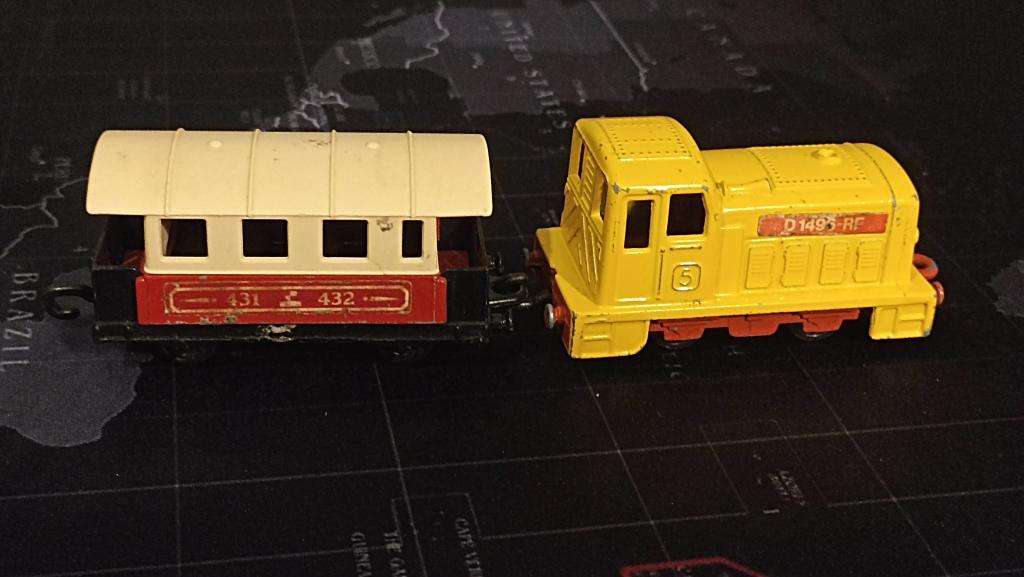 Matchbox Lesney 1978 Shunter and Passenger Coach Train Set. Playworn