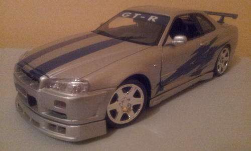 Motormax 1:18 Nissan Skyline GTR Tuner Die Cast Scale Model