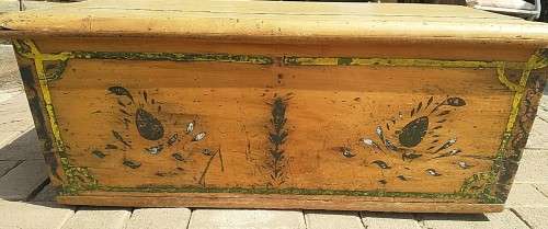 Oorspronklike Geelhout Wakis/ Original Yellow Wood Chest