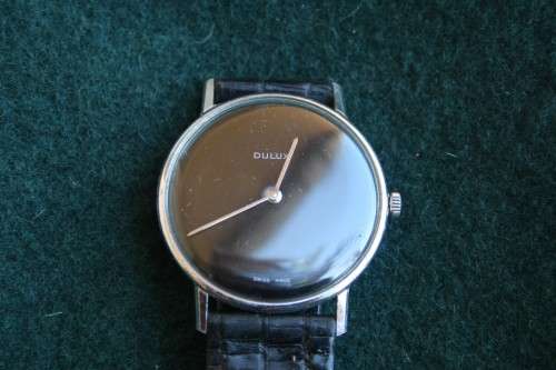 Dulux swiss made.  Working