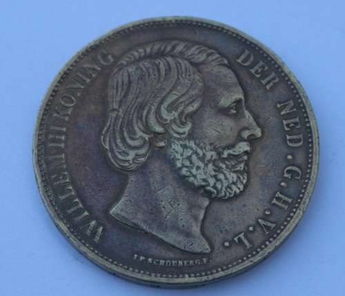 Very Unusual Gold coloured 1872 2.5 Gulden