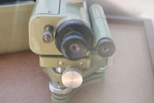 Wild Heerbrugg NK10 engineer's survey level