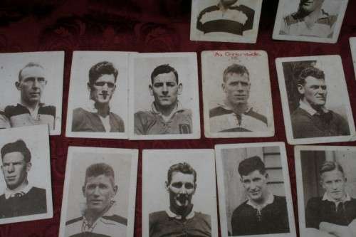 All Blacks South African tour Cigarret cards 29 in lot