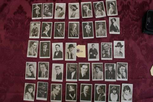 Movie stars Cigaret cards Officers Mess Cigarettes