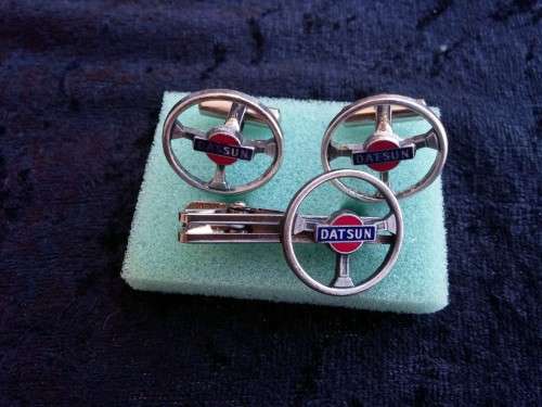Nissan Cuff links with Nissan Tie Pin
