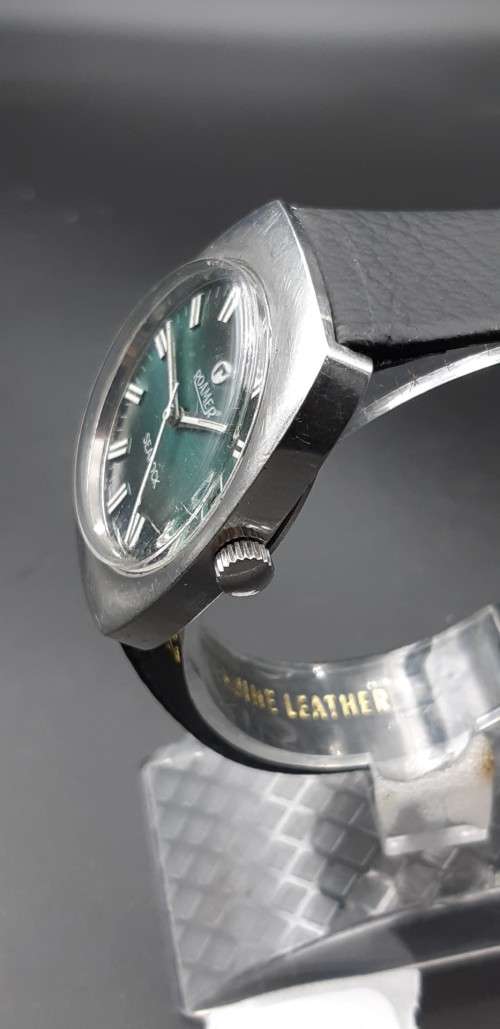 Roamer searock Manual wind