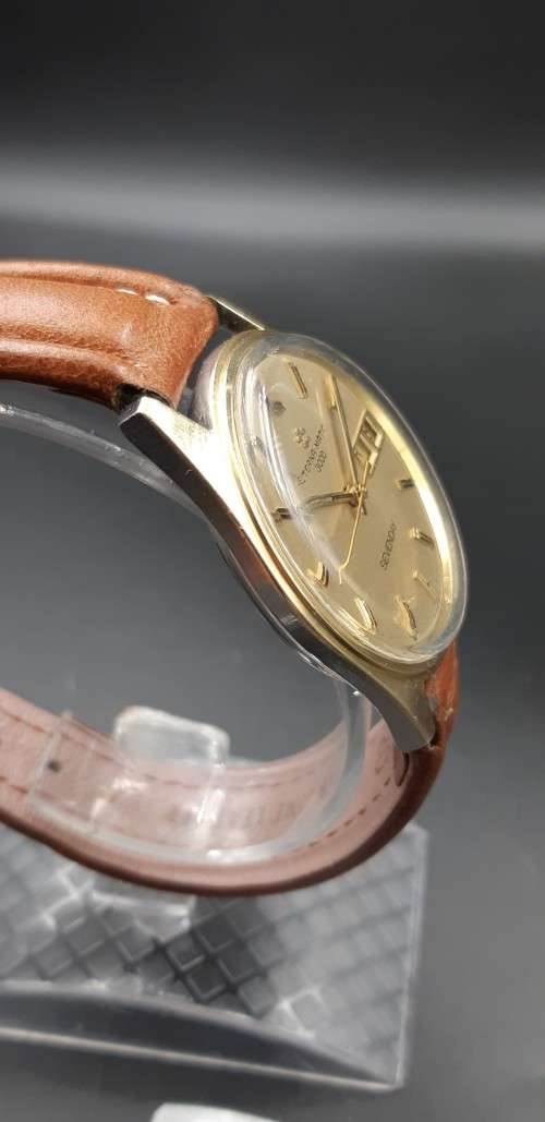 Eterna matic 3000 Sevenday with original box and hang tag RARE FIND in this condition