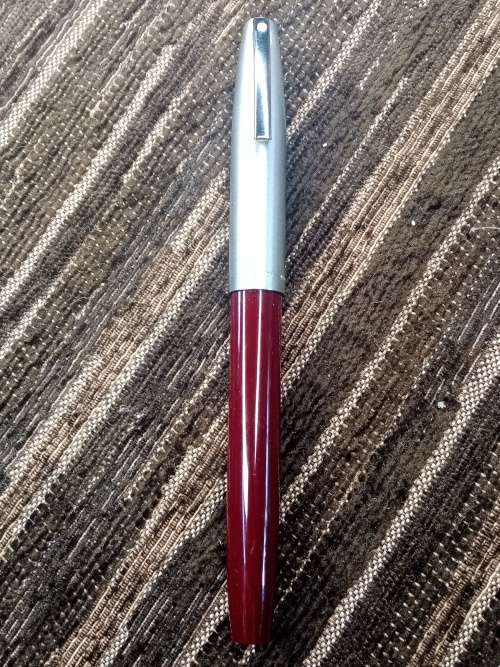 Vintage Sheaffer fountain pen with pencil in original box as new condition