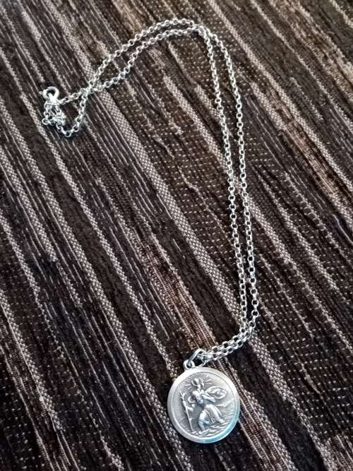 Saint Christopher pendant on chain 48 cm