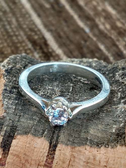 Ladies ring sterling silver Size N