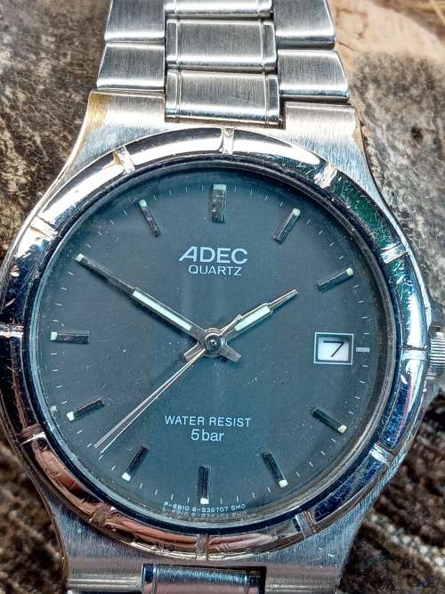 Adec Quartz wrist watch WORKING