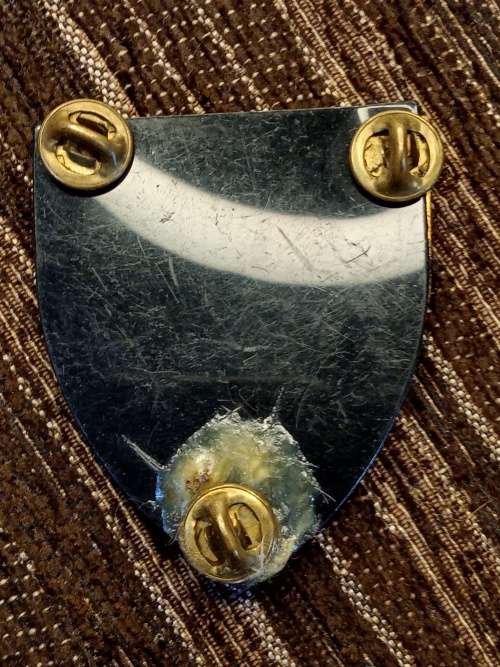 Metal shoulder flash