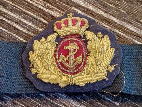 Navy cap badge