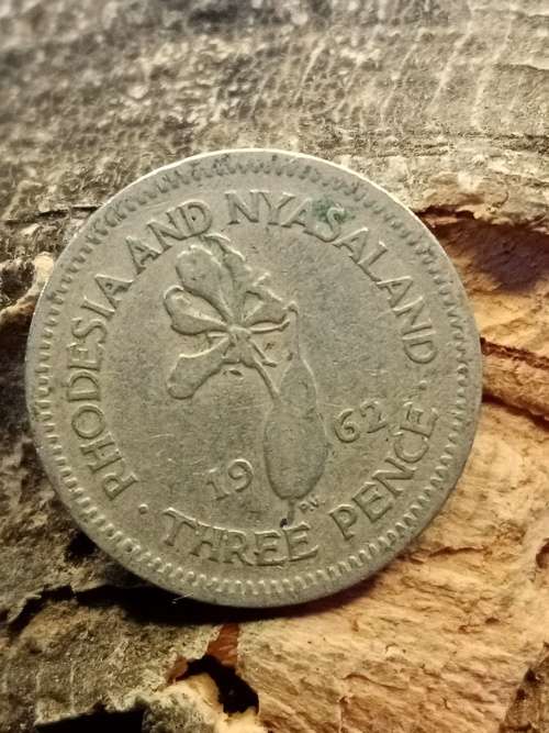 Rhodesia and Nyasaland 1962 Threepence