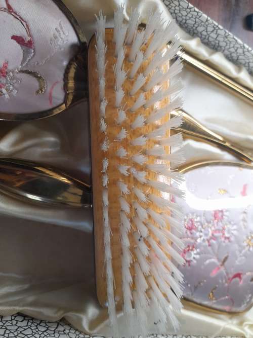 Vintage pink hairdresser set