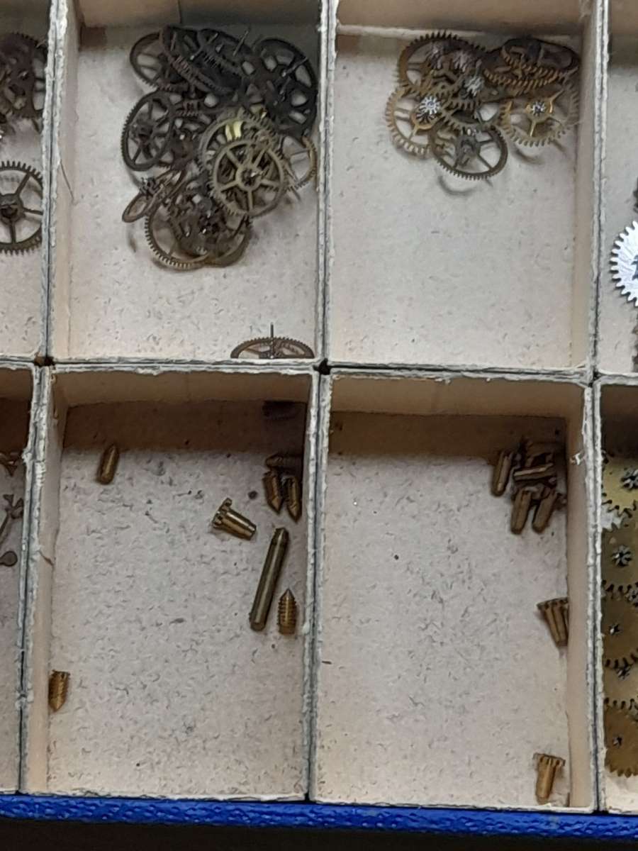 Watch parts for steampunk/repairs