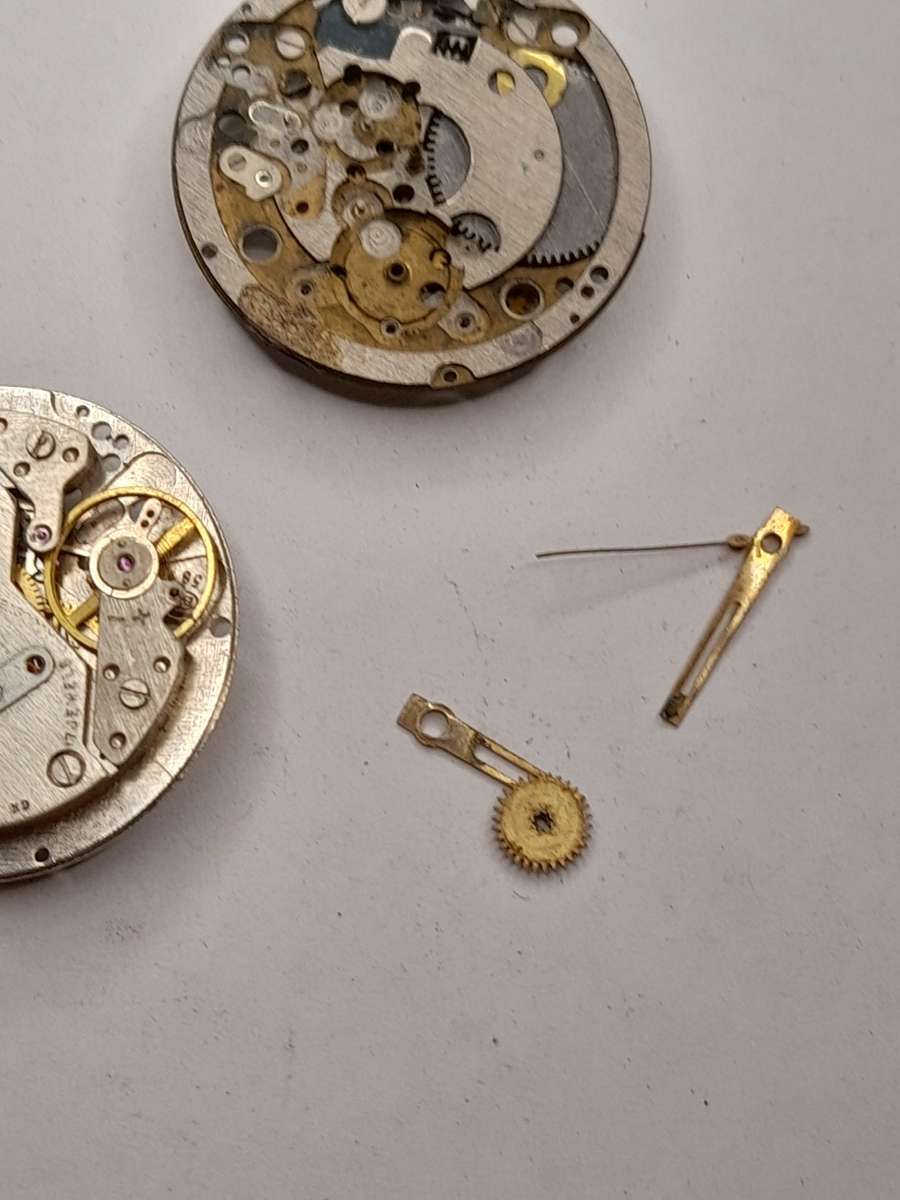 Watch parts for steampunk/repairs