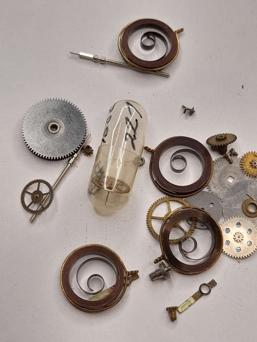 Watch parts for steampunk/repairs